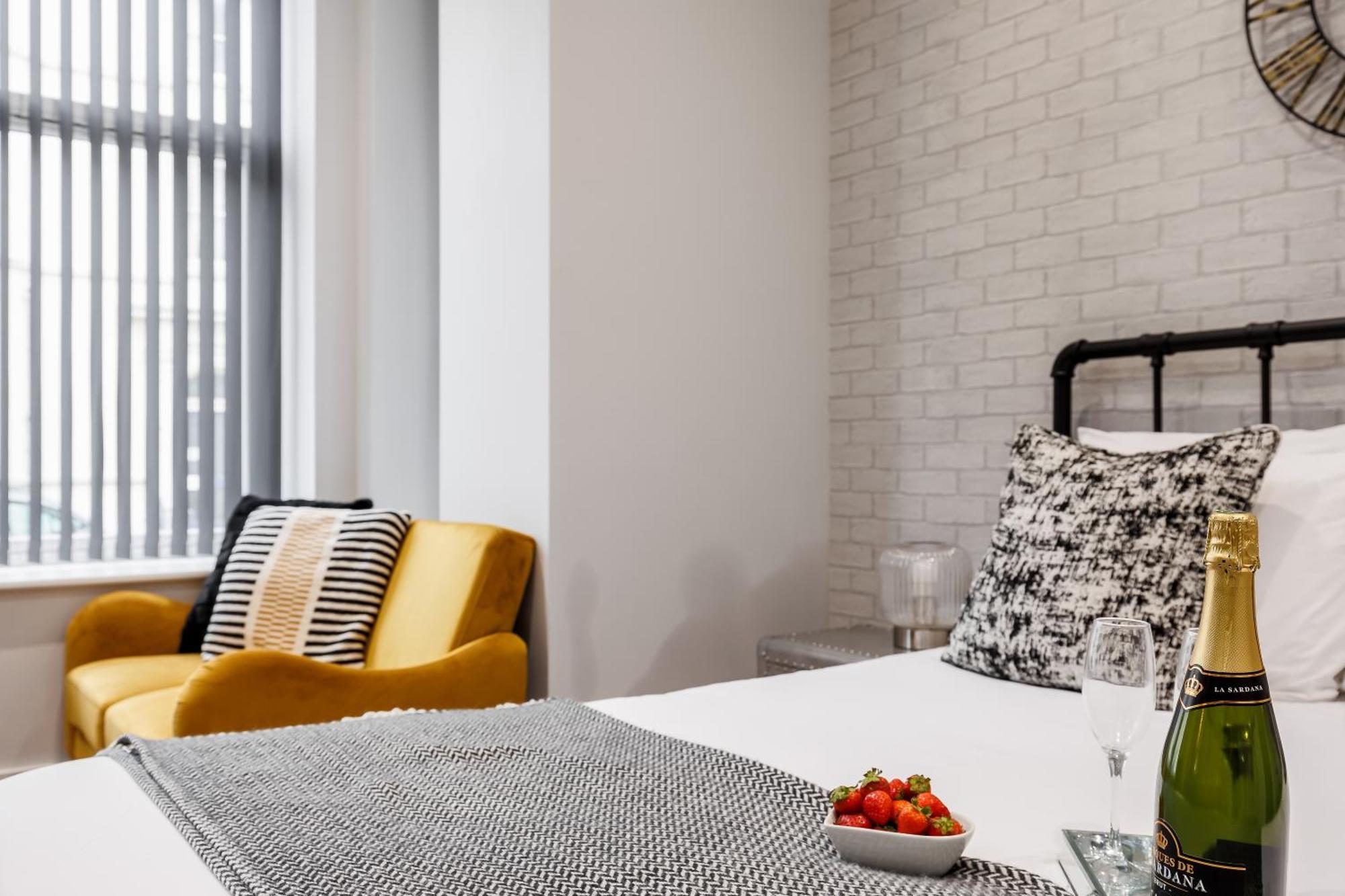 Appartamento Sea Breeze - Coast Bournemouth Esterno foto